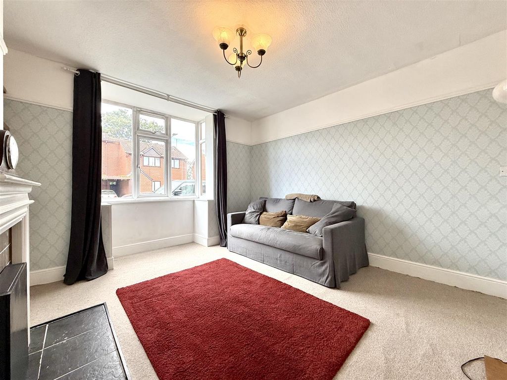 Property photo 3 of 19 3