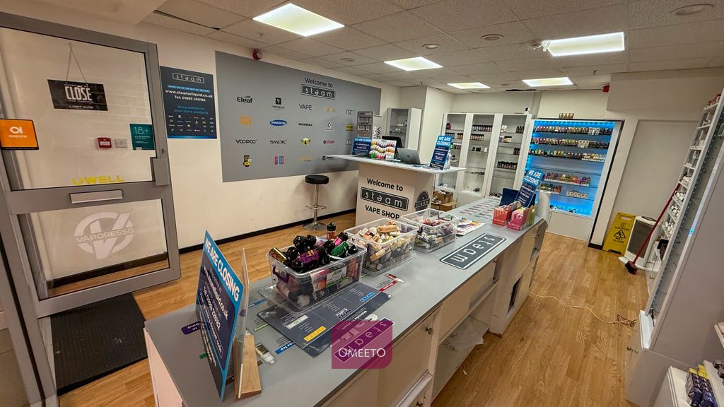 Property photo 1 of 4 Shop To Rent