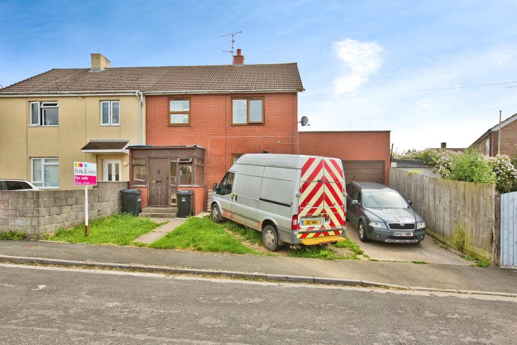 Property photo 1 of 14