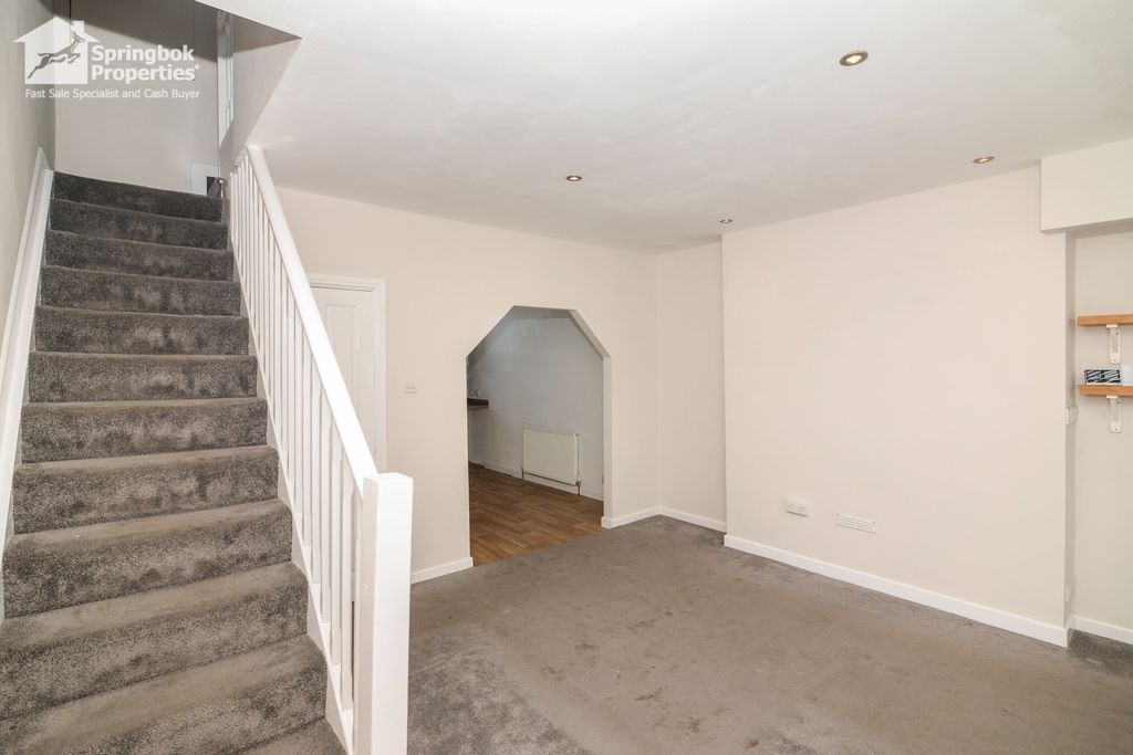 Property photo 3 of 9 Image 3