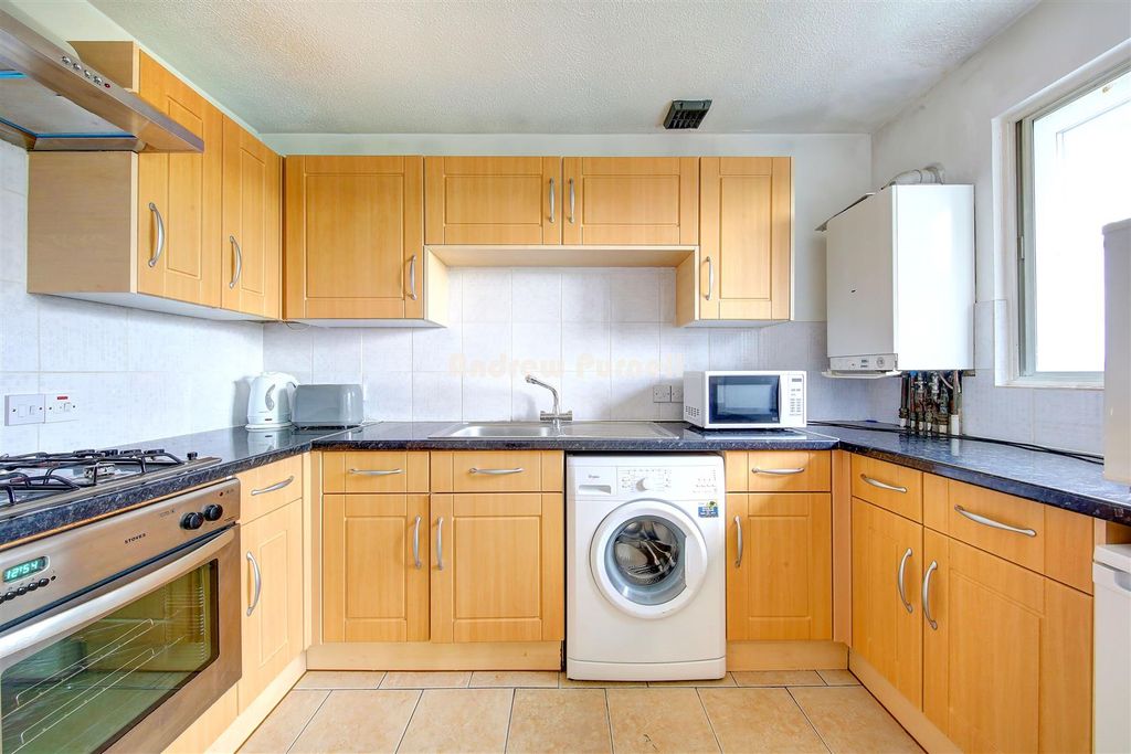 Property photo 2 of 6 Kitchenmw.Jpg