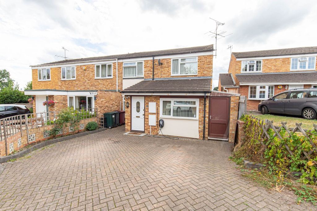 Property photo 1 of 23