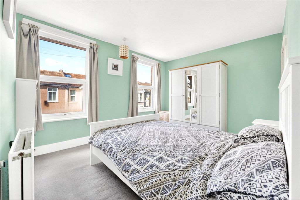 Property photo 3 of 15 Picture No. 28