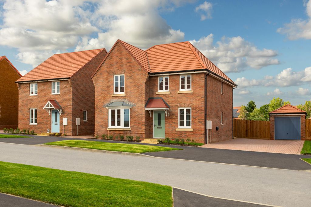 Property photo 1 of 10 Castle Reach Dwh Street Scene - Holden &amp; Ingleton