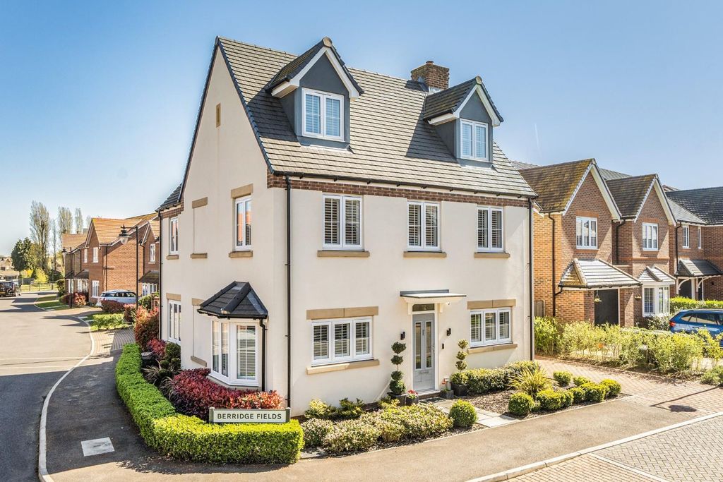 Property photo 1 of 35 1439599-2-69d4F3B207E9F.Jpg