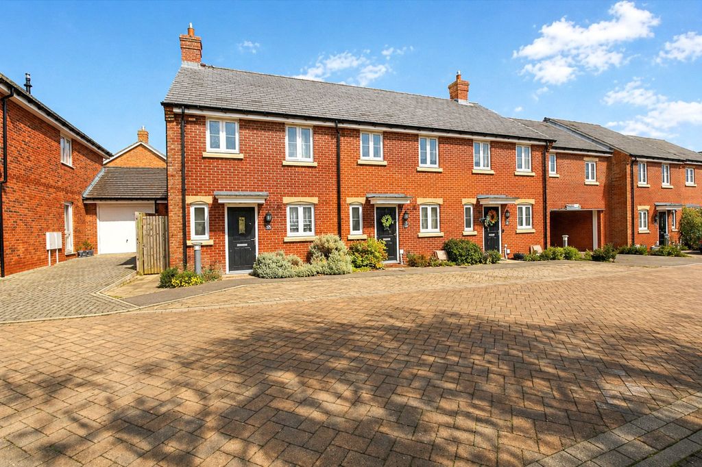 Property photo 1 of 10 Picture No. 17