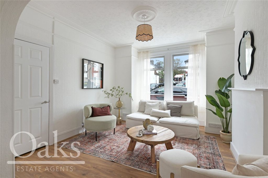 Property photo 2 of 18 Picture No. 08