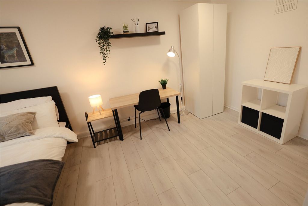 Property photo 3 of 10 Picture No. 03