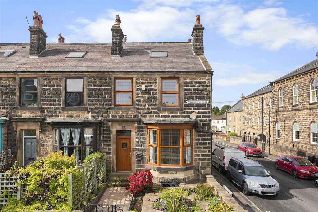Property photo 1 of 19 Queens Terrace
