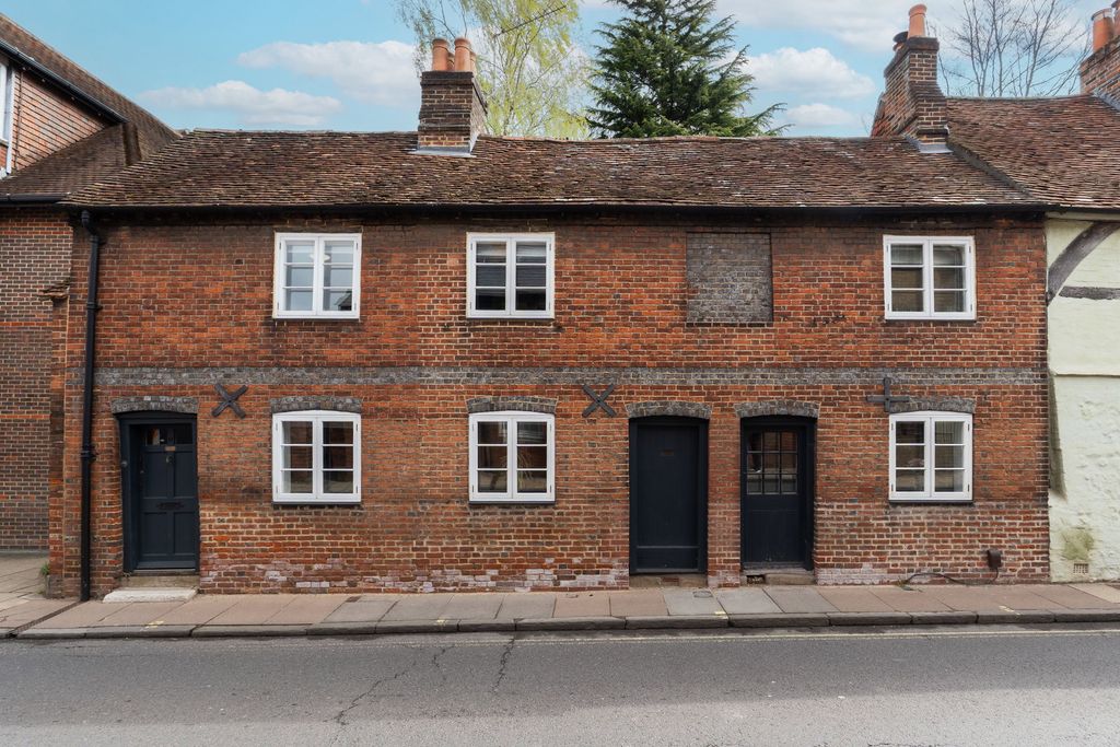 Property photo 2 of 16