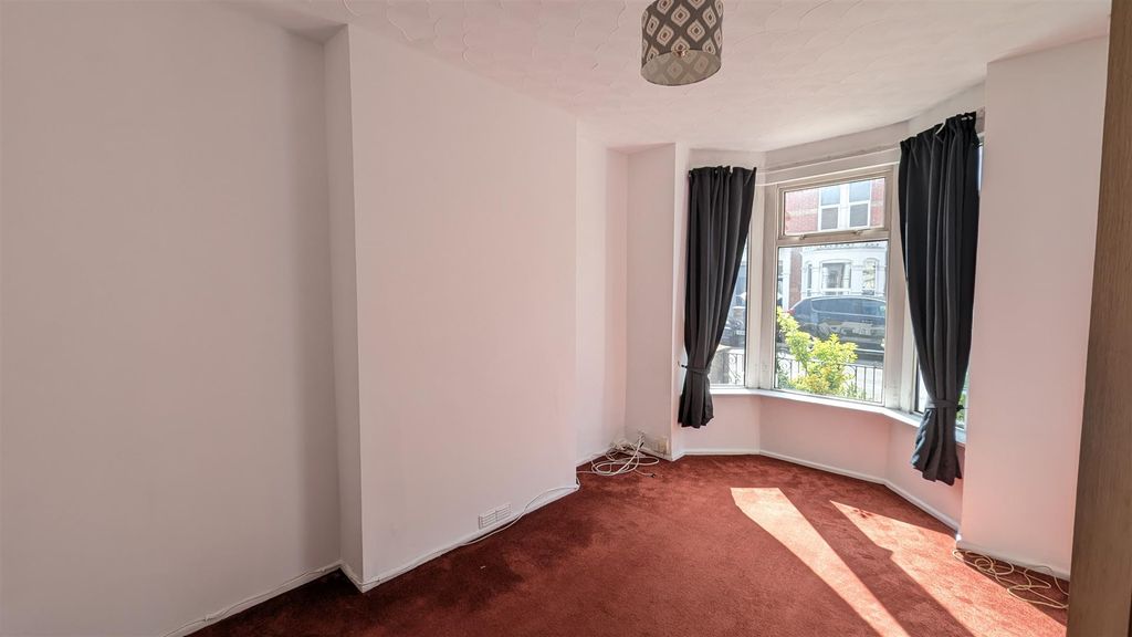 Property photo 3 of 9 Pxl_20260326_110201319.Jpg