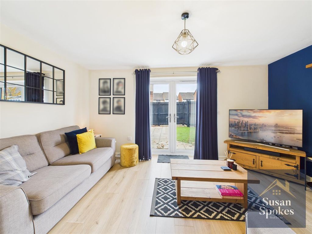 Property photo 2 of 29 Cam01858G0-Pr0199-Still008.Jpg