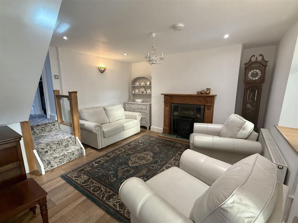 Property photo 2 of 17 Img_2030.Jpeg