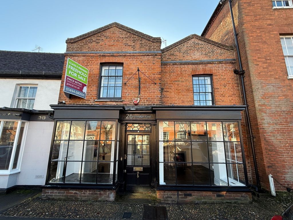 Property photo 1 of 7 Photo 4