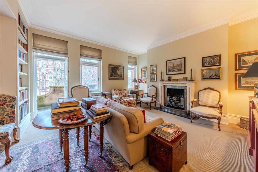 Property photo 3 of 15 Reception Room 2