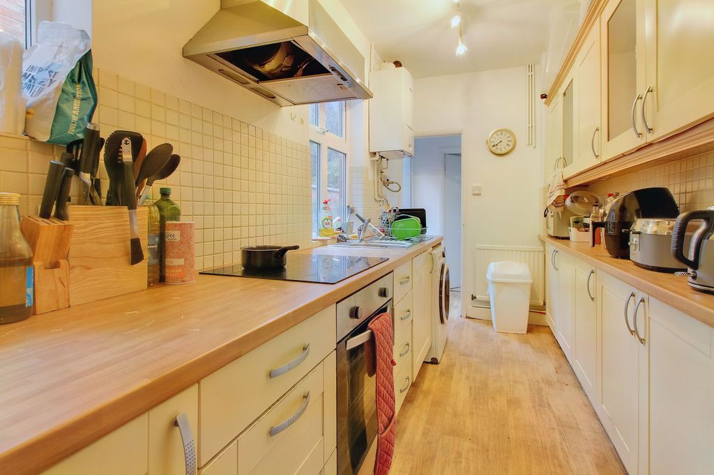 Property photo 3 of 13