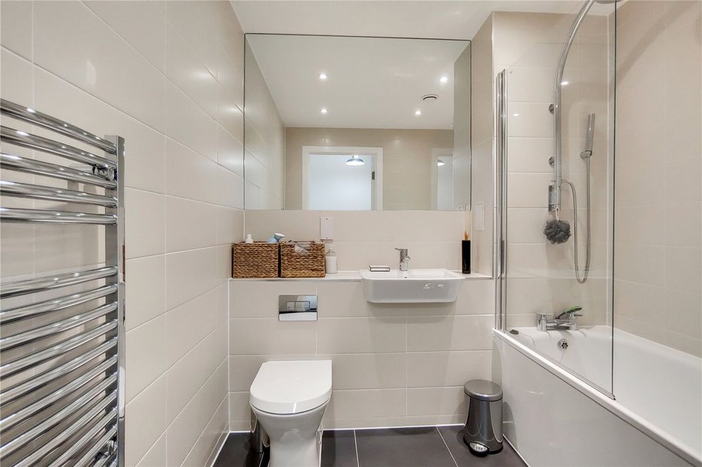 Property photo 3 of 8 Picture No. 07