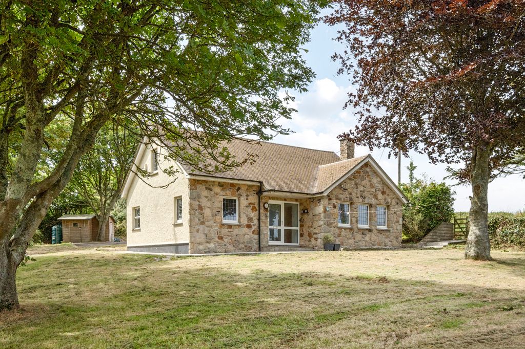Property photo 1 of 26