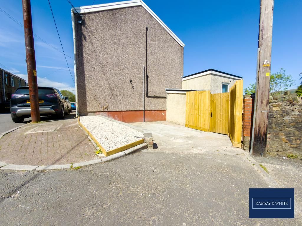 Property photo 2 of 19 Photo 2