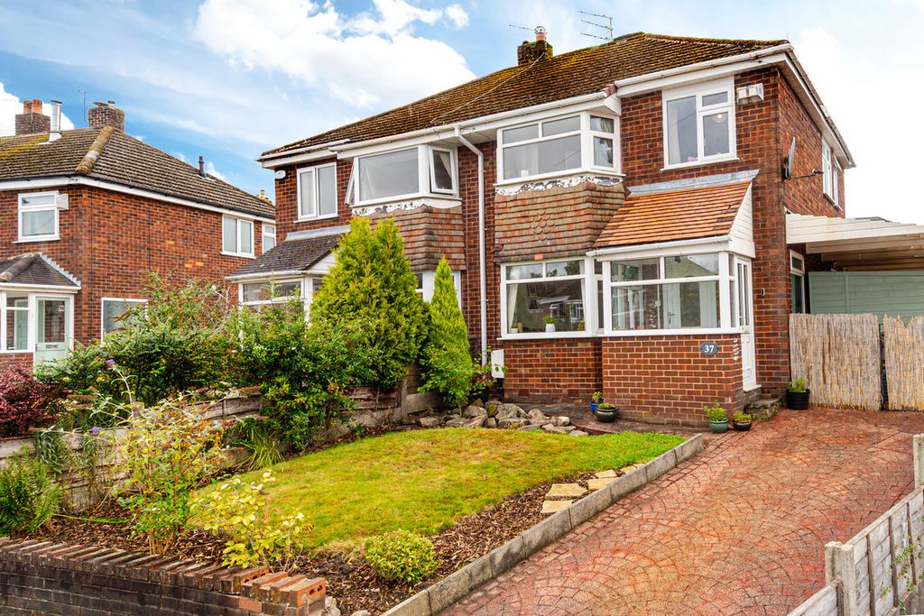 Property photo 1 of 29