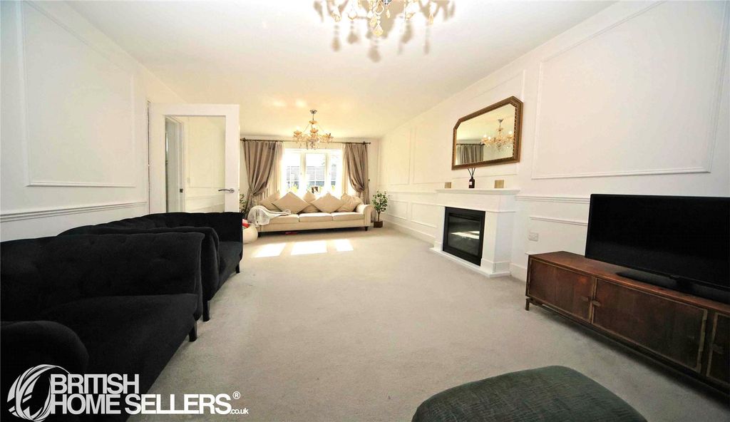Property photo 3 of 25 Picture No. 12