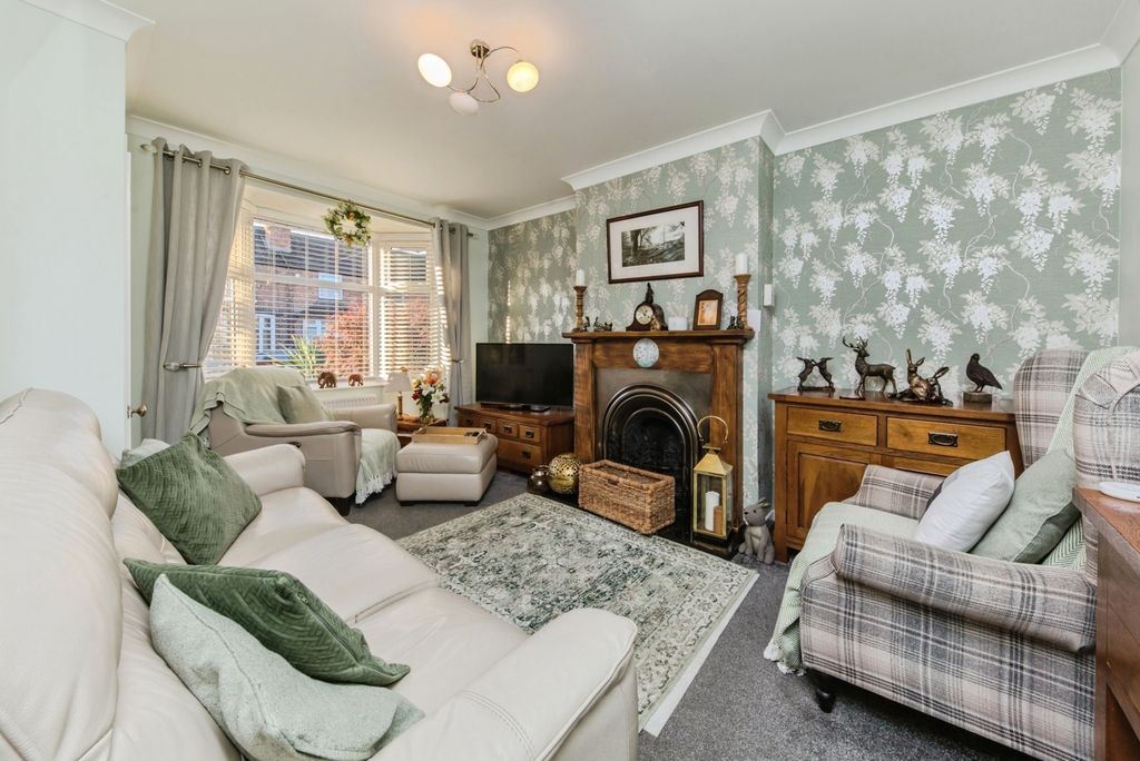 Property photo 2 of 20 Pbox-Img.Jpg