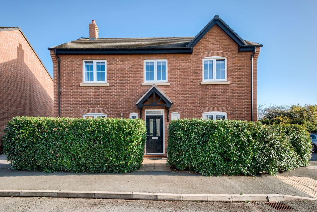 Property photo 1 of 20 Xh2A9620-Hdr(3)