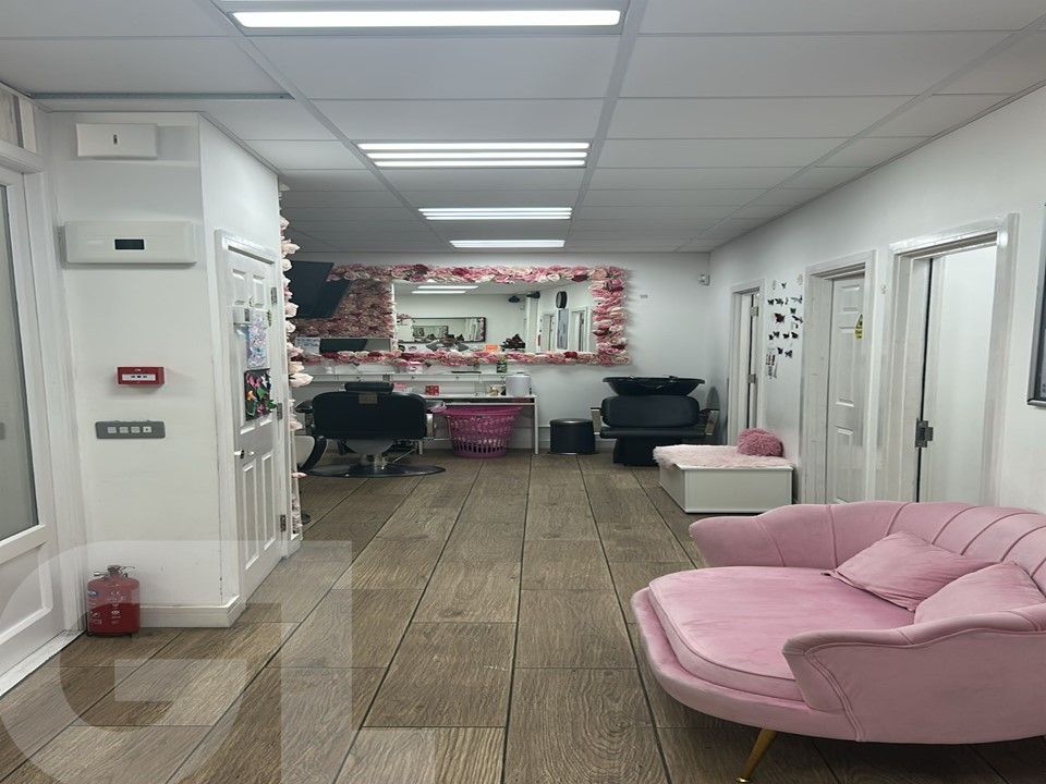 Property photo 2 of 4