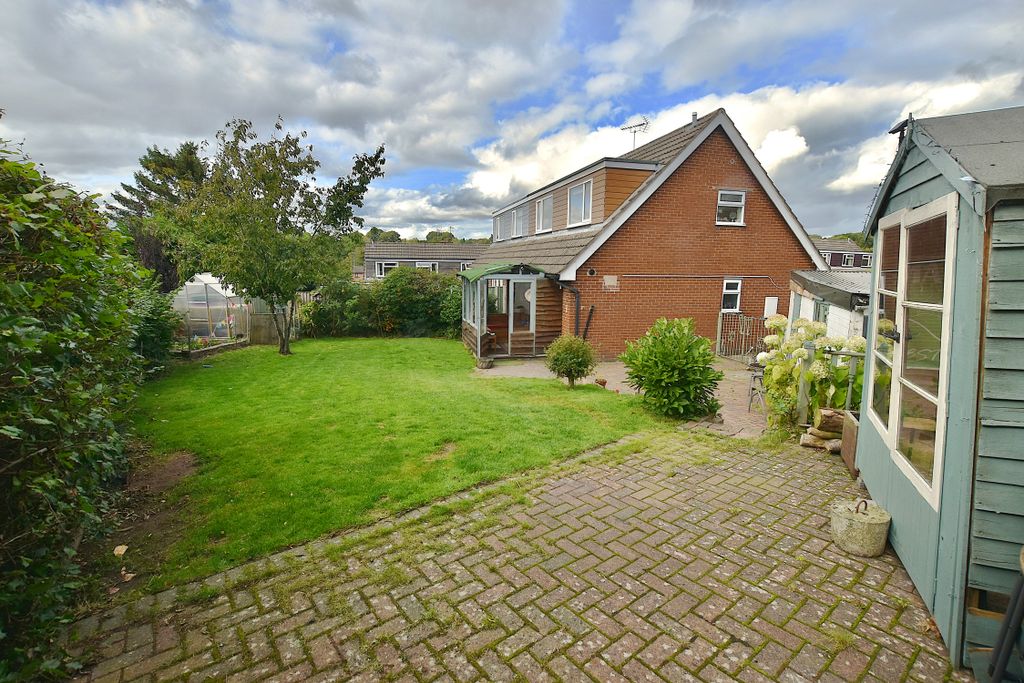 Property photo 2 of 29