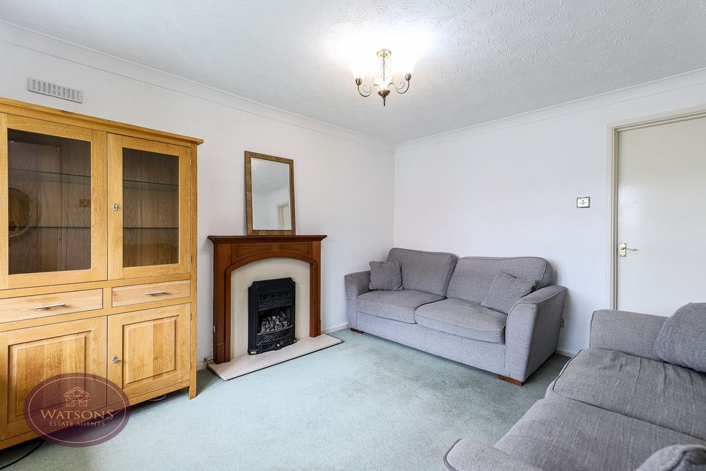 Property photo 3 of 24