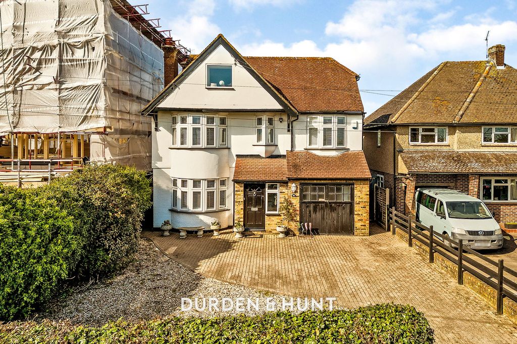 Property photo 1 of 39