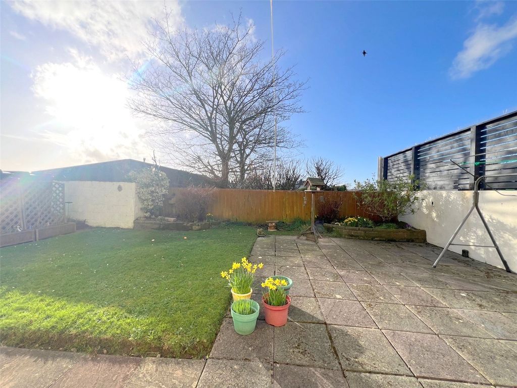 Property photo 2 of 22 Picture No. 06