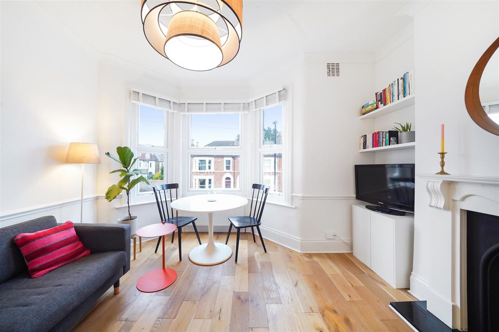 Property photo 3 of 15 4B Birkhall Road - J8Gdwgrdj7Llh3Q3Elwm.Jpg