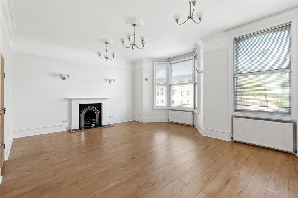 Property photo 2 of 7 Picture No. 03