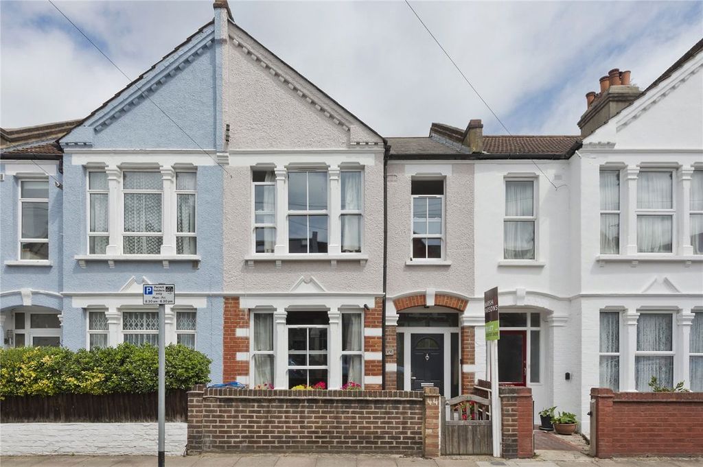 Property photo 1 of 7