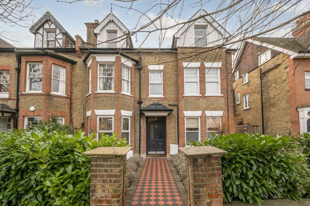 Property photo 2 of 7