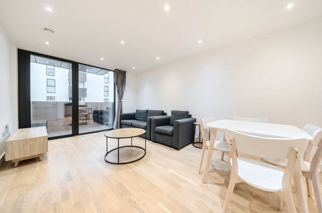 Property photo 1 of 15 Picture No. 24