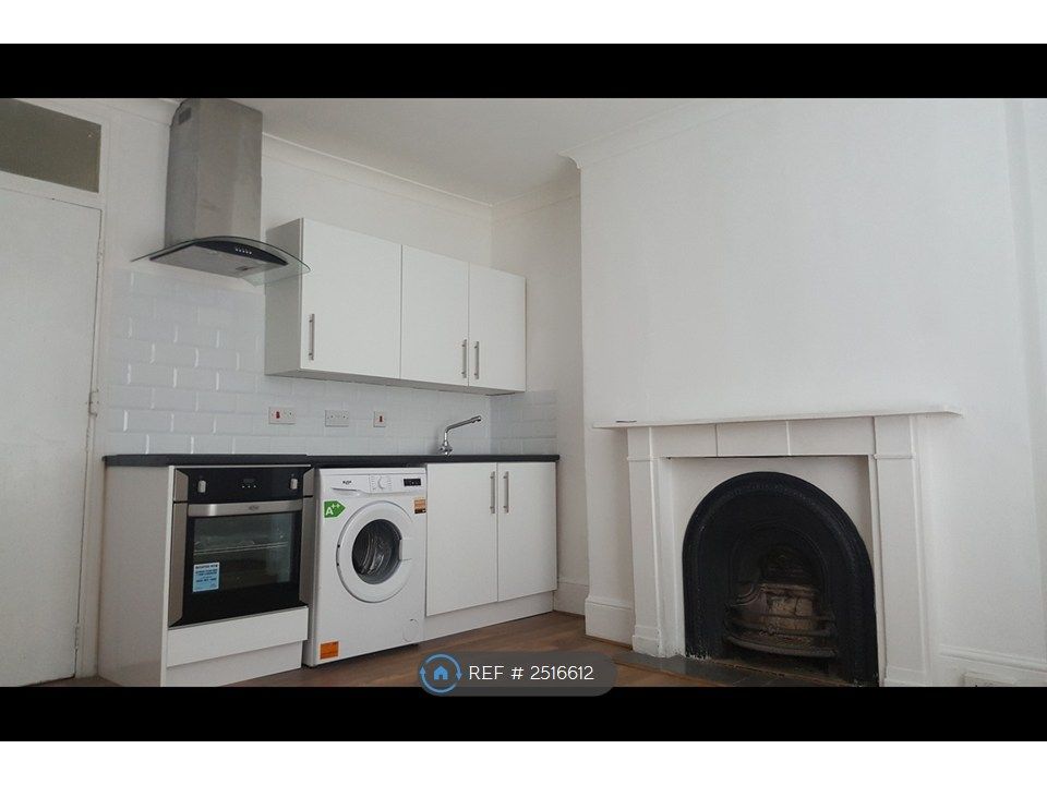 Property photo 1 of 3