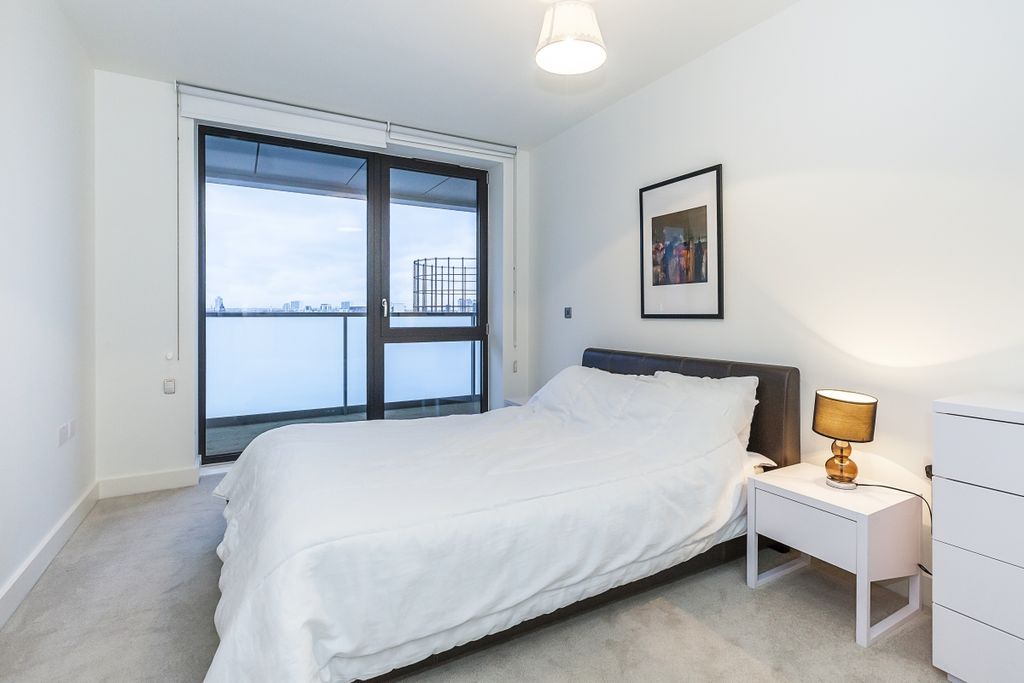 Property photo 3 of 8