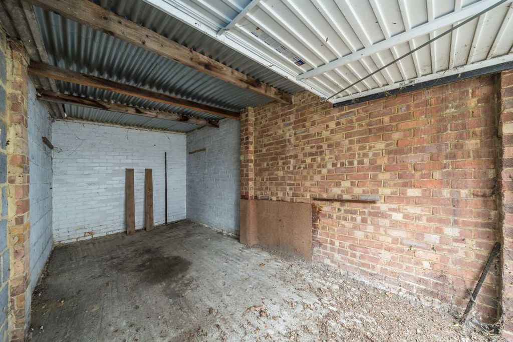 Property photo 2 of 2