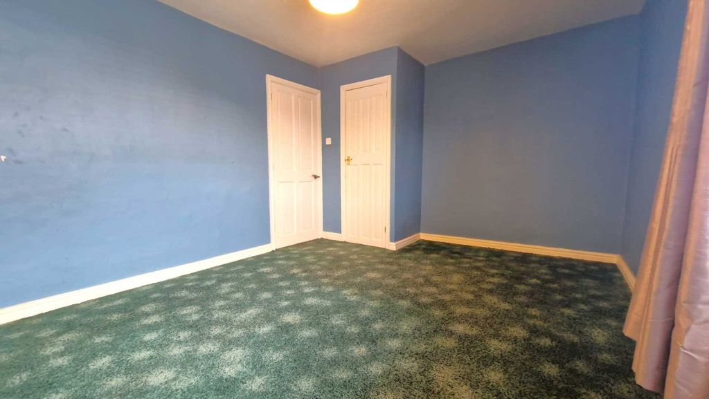 Additional image 13 of 4 bed semi-detached house to rentTithe Farm Road, Dunstable LU5