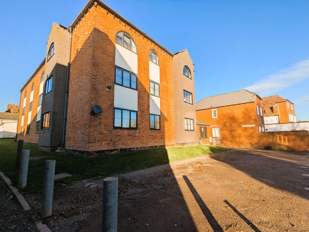 Property photo 3 of 10