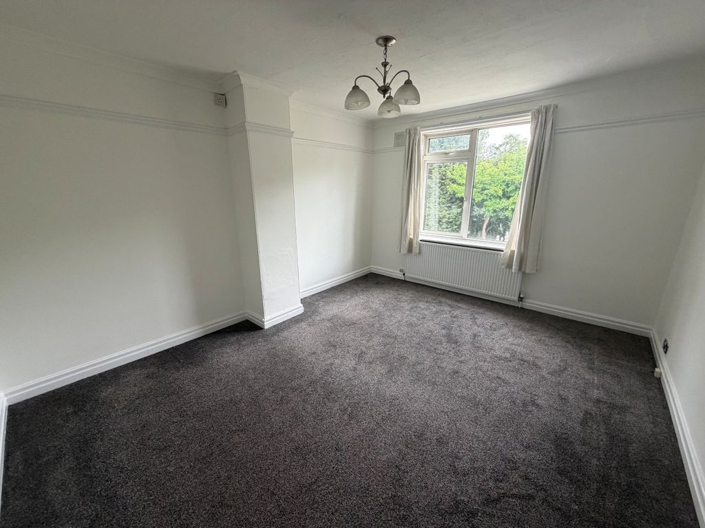 Property photo 1 of 11 Picture No. 22