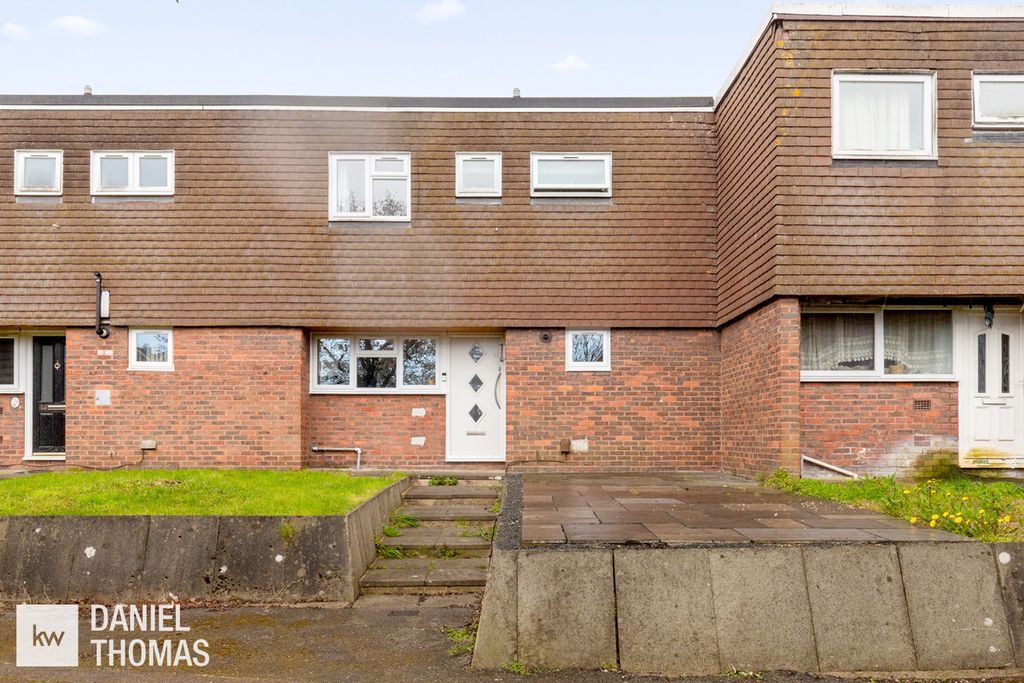 Property photo 1 of 28