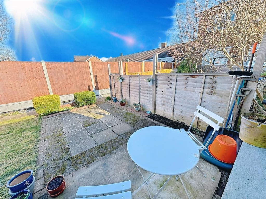 Property photo 2 of 19