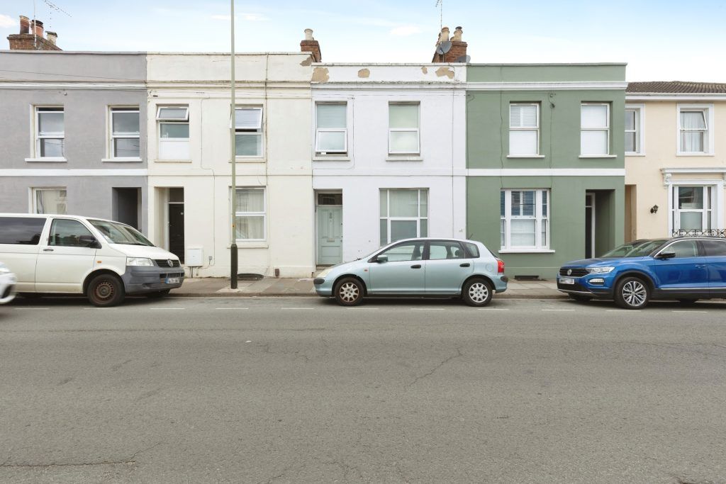 Property photo 1 of 13