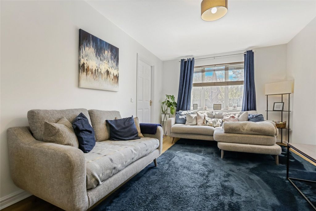 Property photo 3 of 21 Picture No. 06