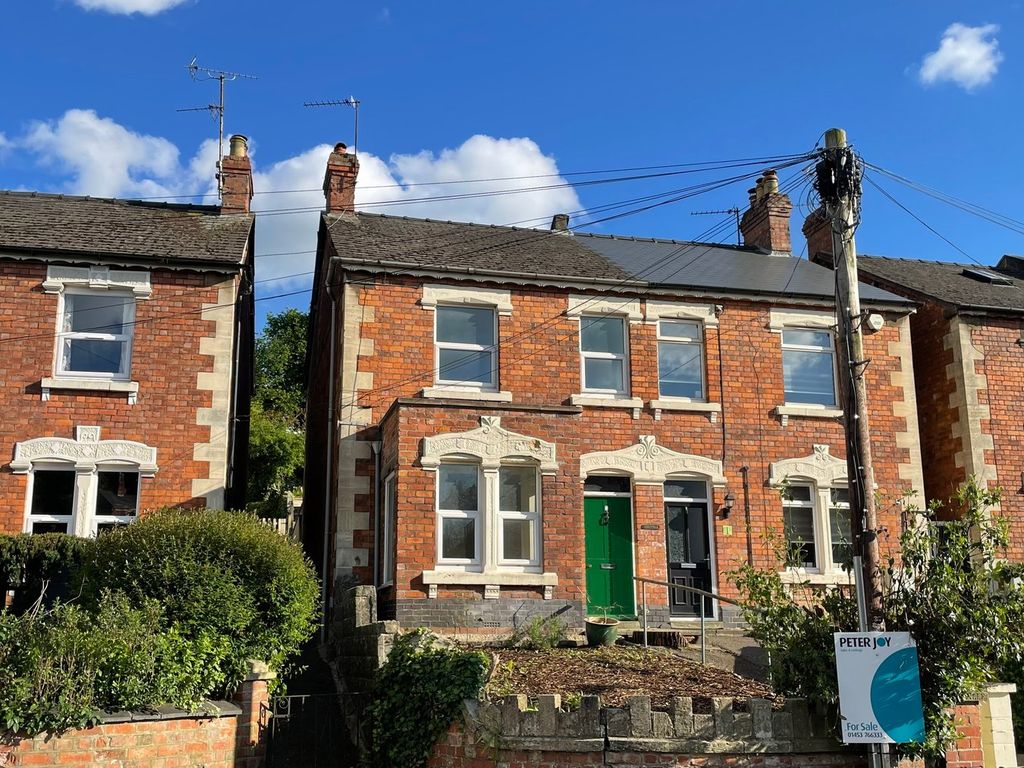 Property photo 1 of 17