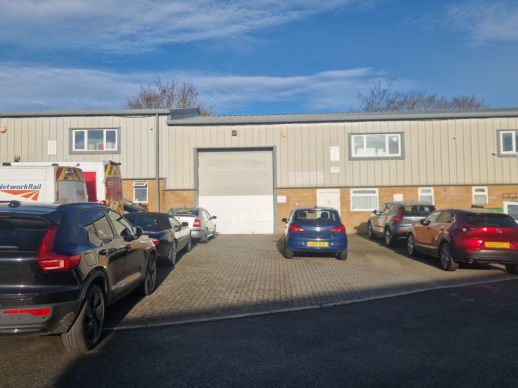 Property photo 1 of 9