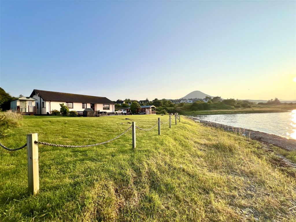 Property photo 1 of 51 Broadford, Isle Of Skye